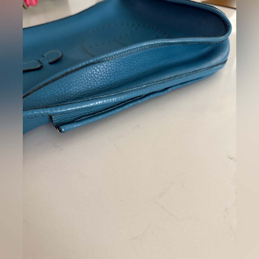 Hermes Evelyne Bag Gen III Clemence PM Blue ~ Beautiful Preloved Condition - Picture 10 of 14